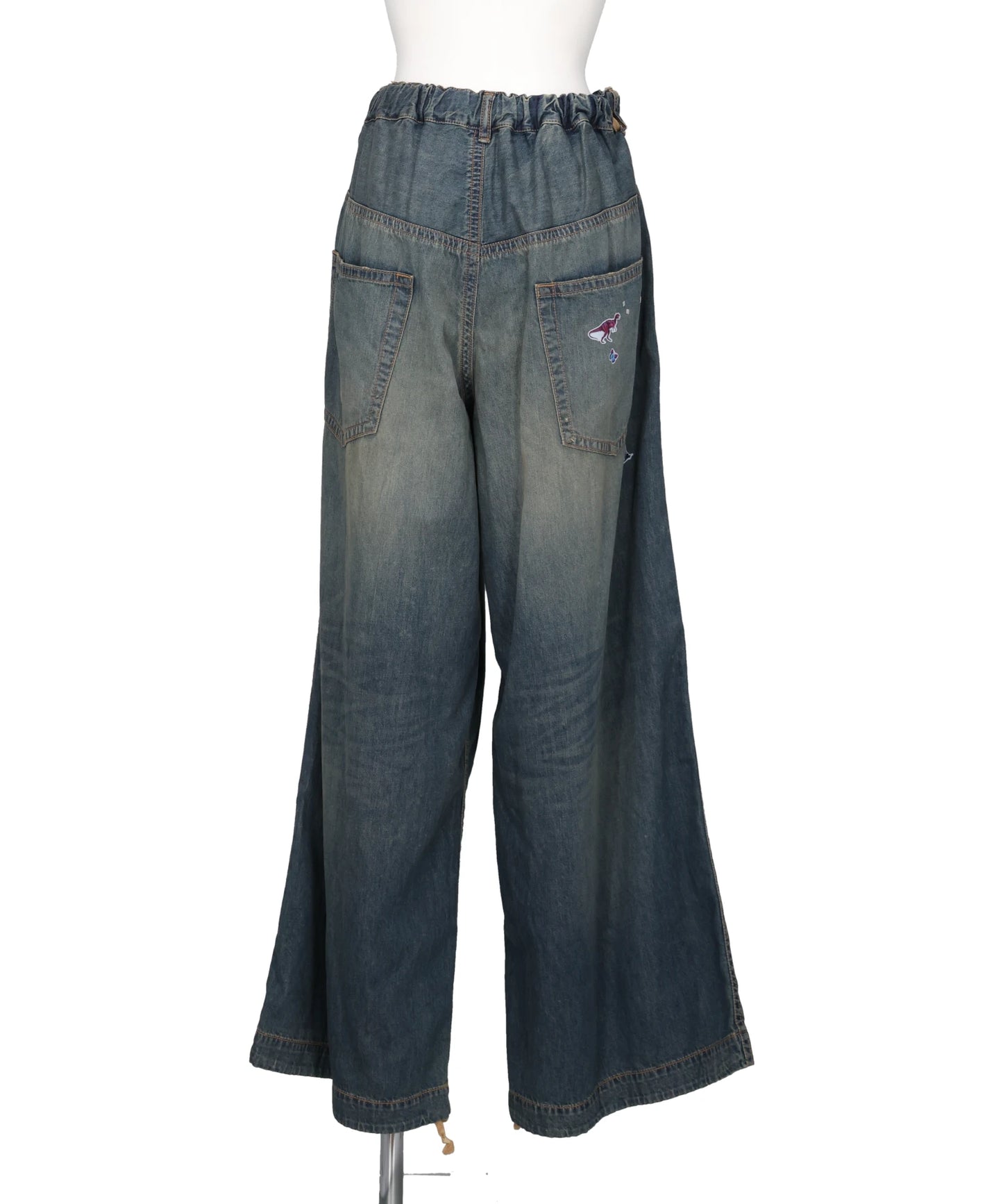 DENIM HUGE DETAIL PANTS w KIDS STICKER