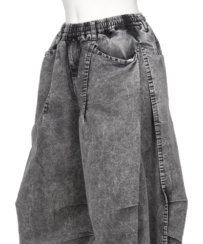 TUCKED BALLOON DENIM