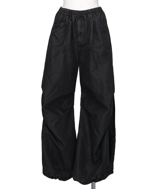 TUCKED BALLOON DENIM