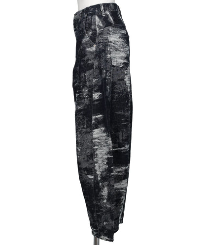 DENIM CURVED PANTS
