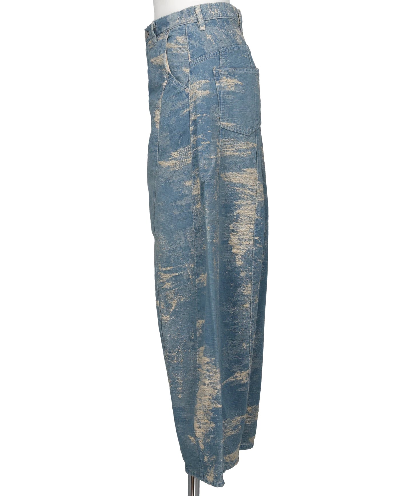 DENIM CURVED PANTS