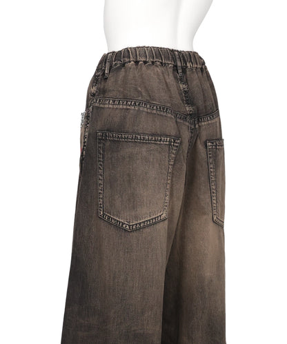 DENIM HUGE DETAIL PANTS WITH PRICE TAG
