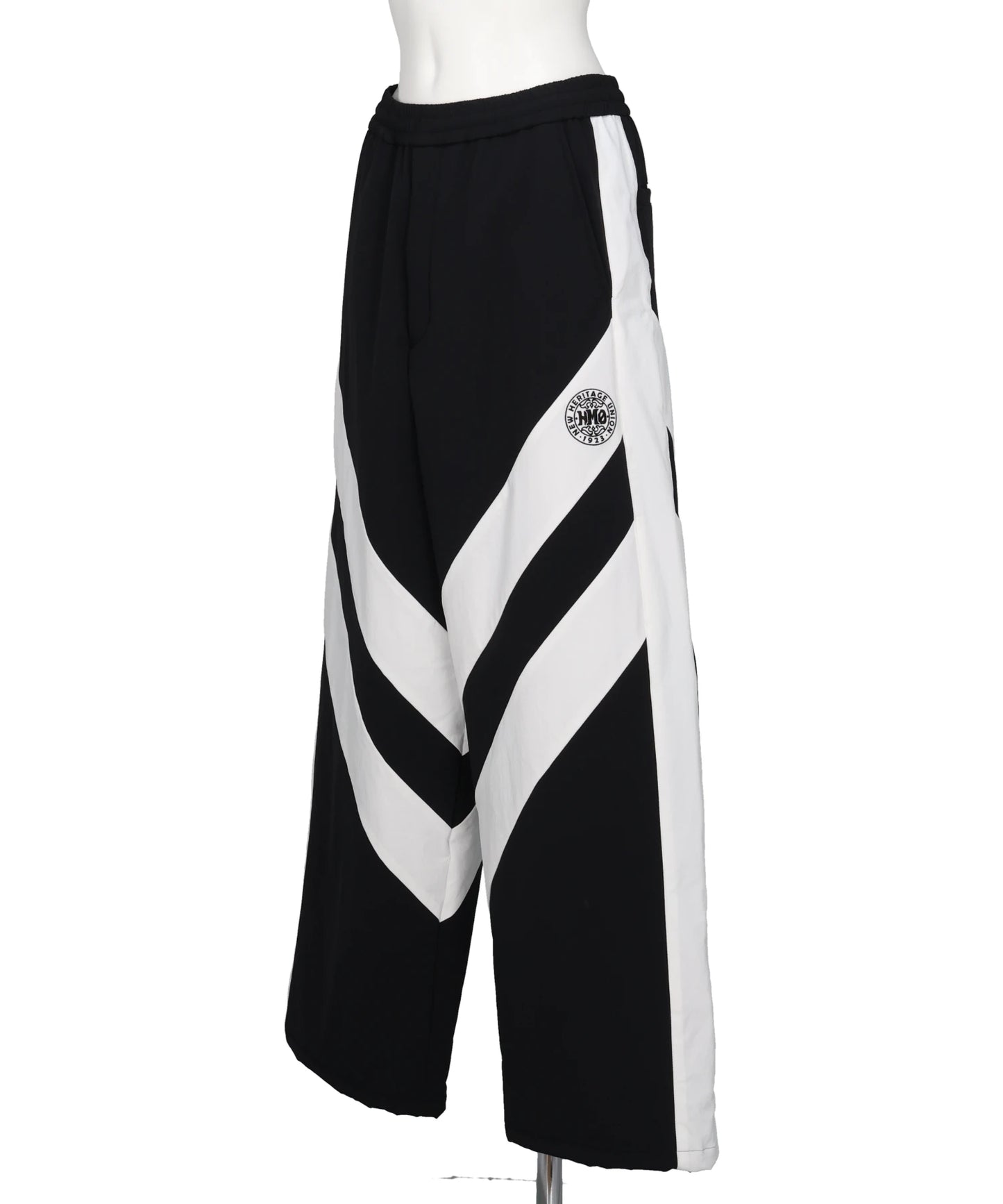CHEVRON PUFFER NYLON TROUSER