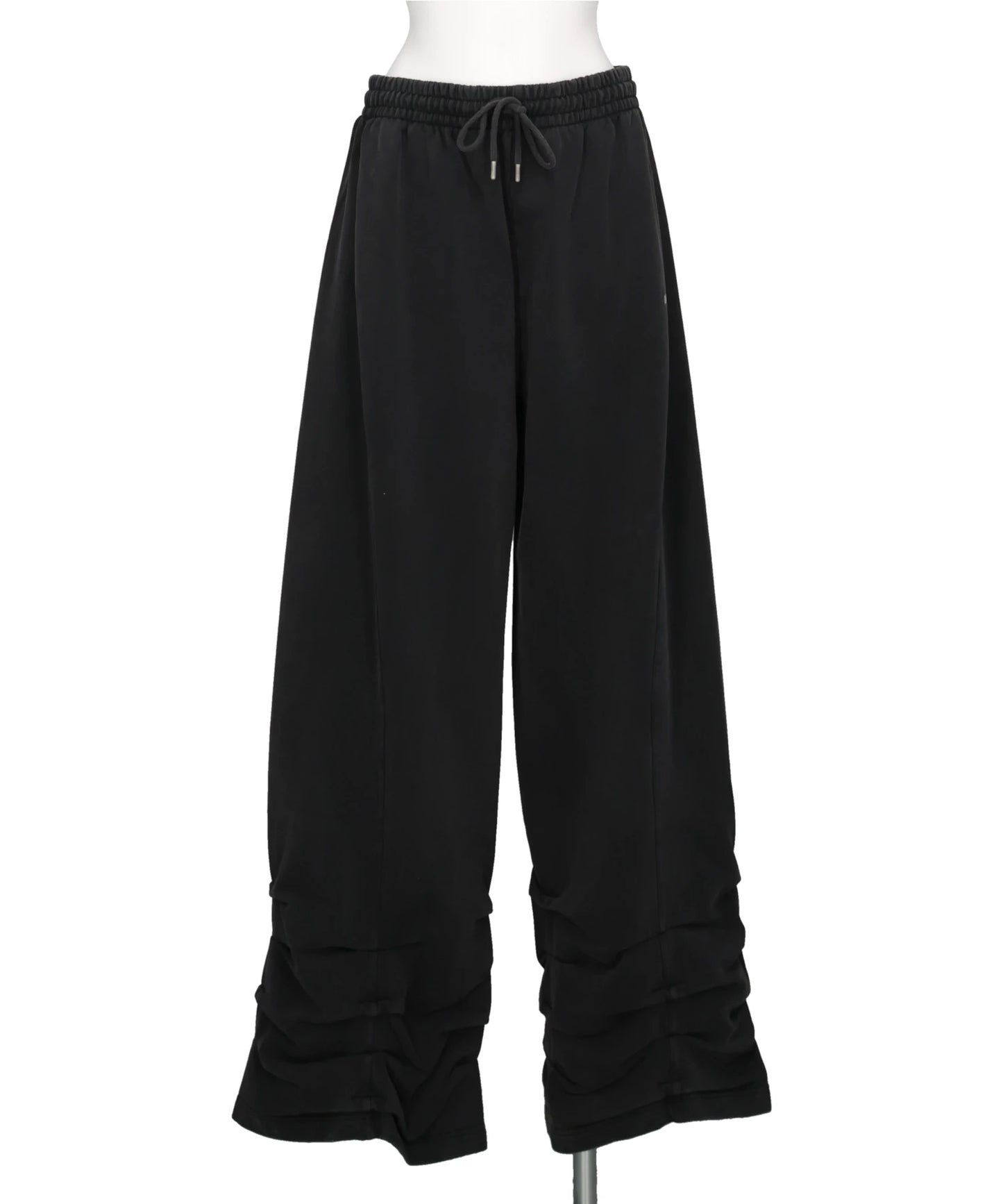 AVAVAV(アヴァヴァヴ) 2026SS PLEATED TRACK PANTS S26N0264001