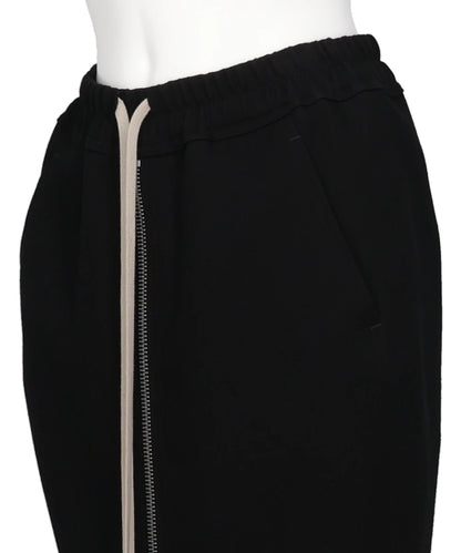 ZIPPED SHORT PILLAR - BLACK