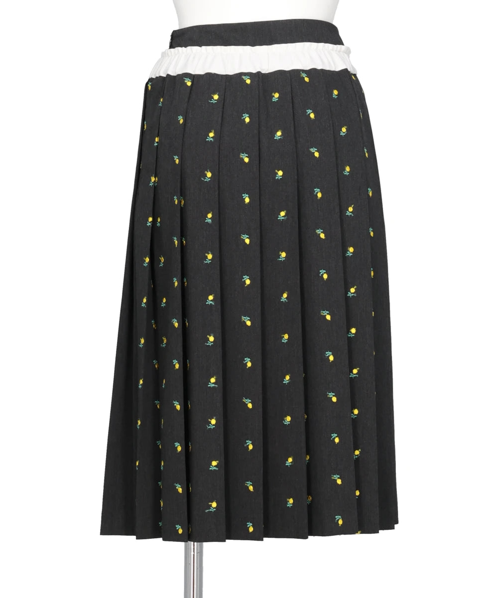FLOWER EMBROIDERY PLEATED SKIRT