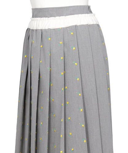 FLOWER EMBROIDERY PLEATED SKIRT