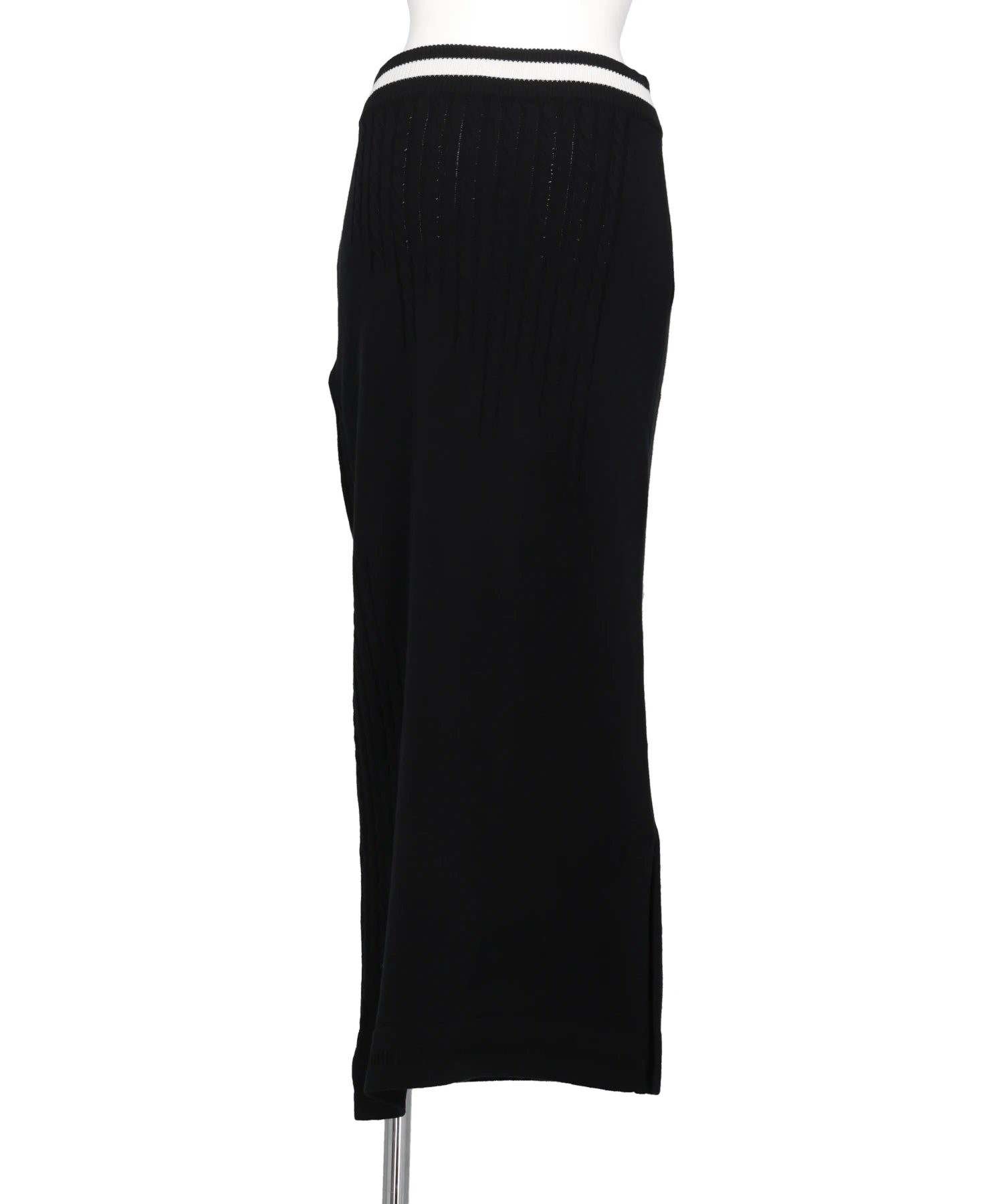 Mame Kurogouchi(マメクロゴウチ) 2026SS 3D FLORAL MOTIF KNIT SKIRT Mame Kurogouchi(マメクロゴウチ) 2026SS 3D FLORAL MOTIF KNIT SKIRT