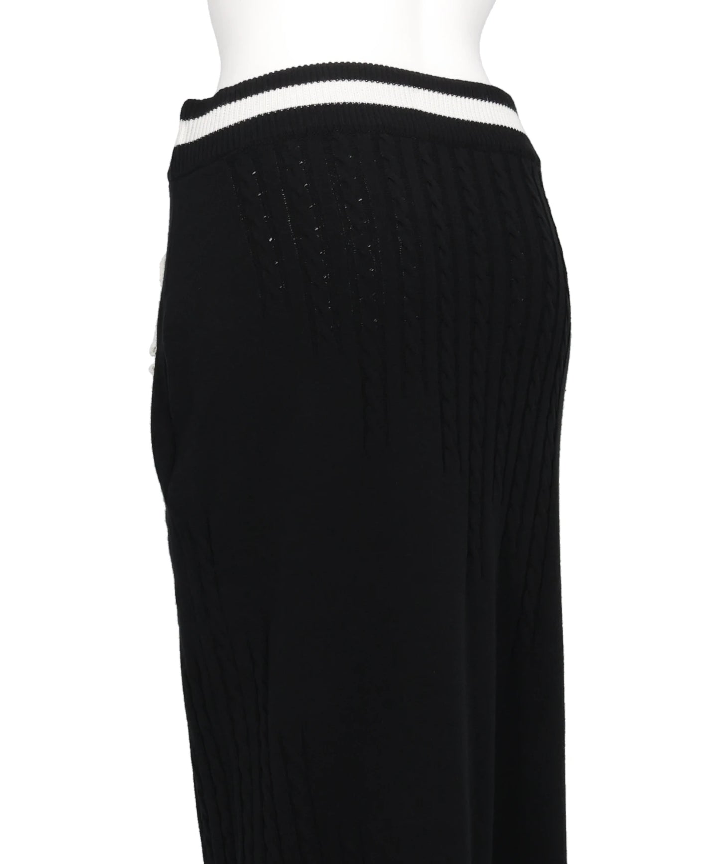 3D FLORAL MOTIF KNIT SKIRT