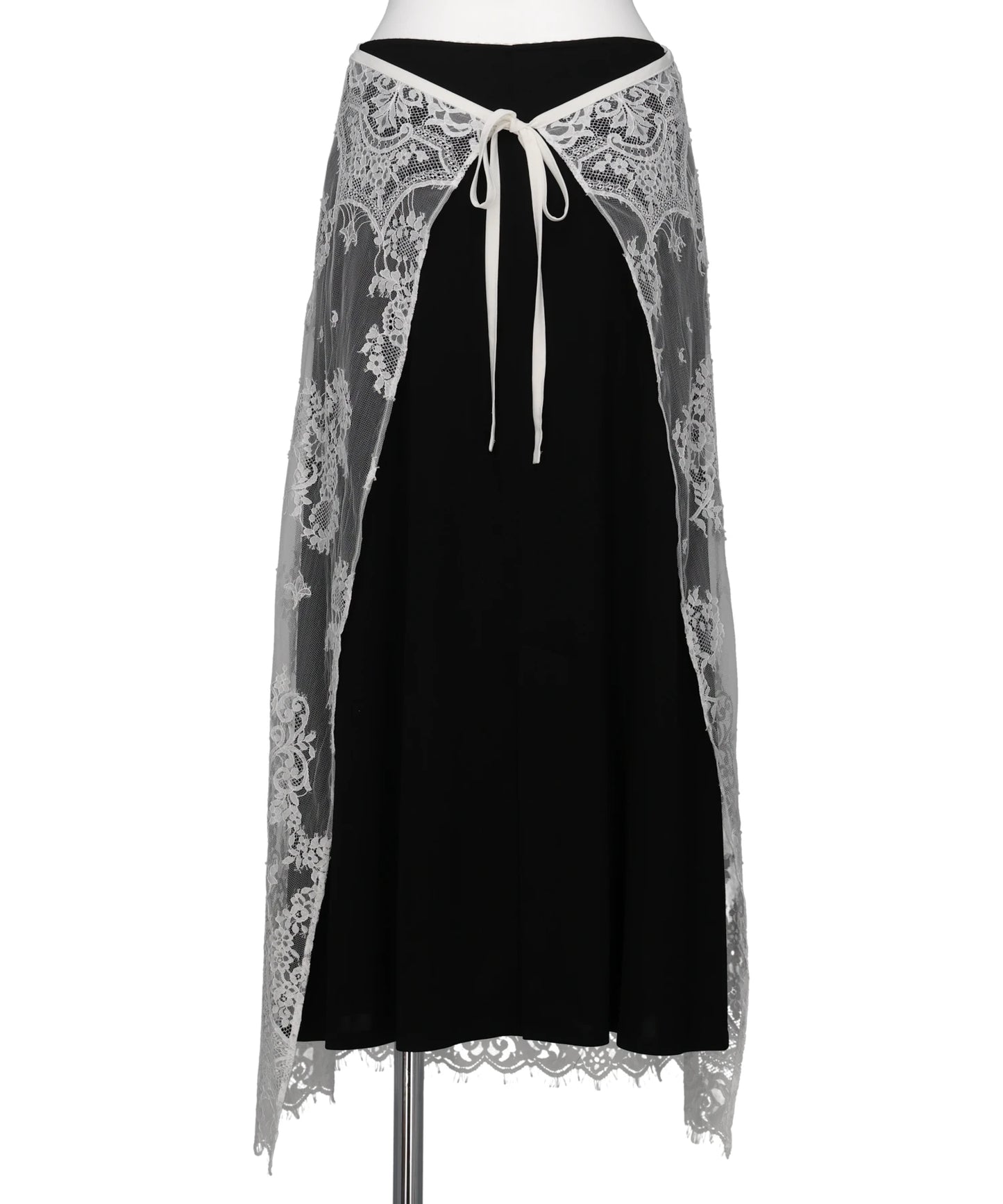 EMBROIDERED LACE SKIRT