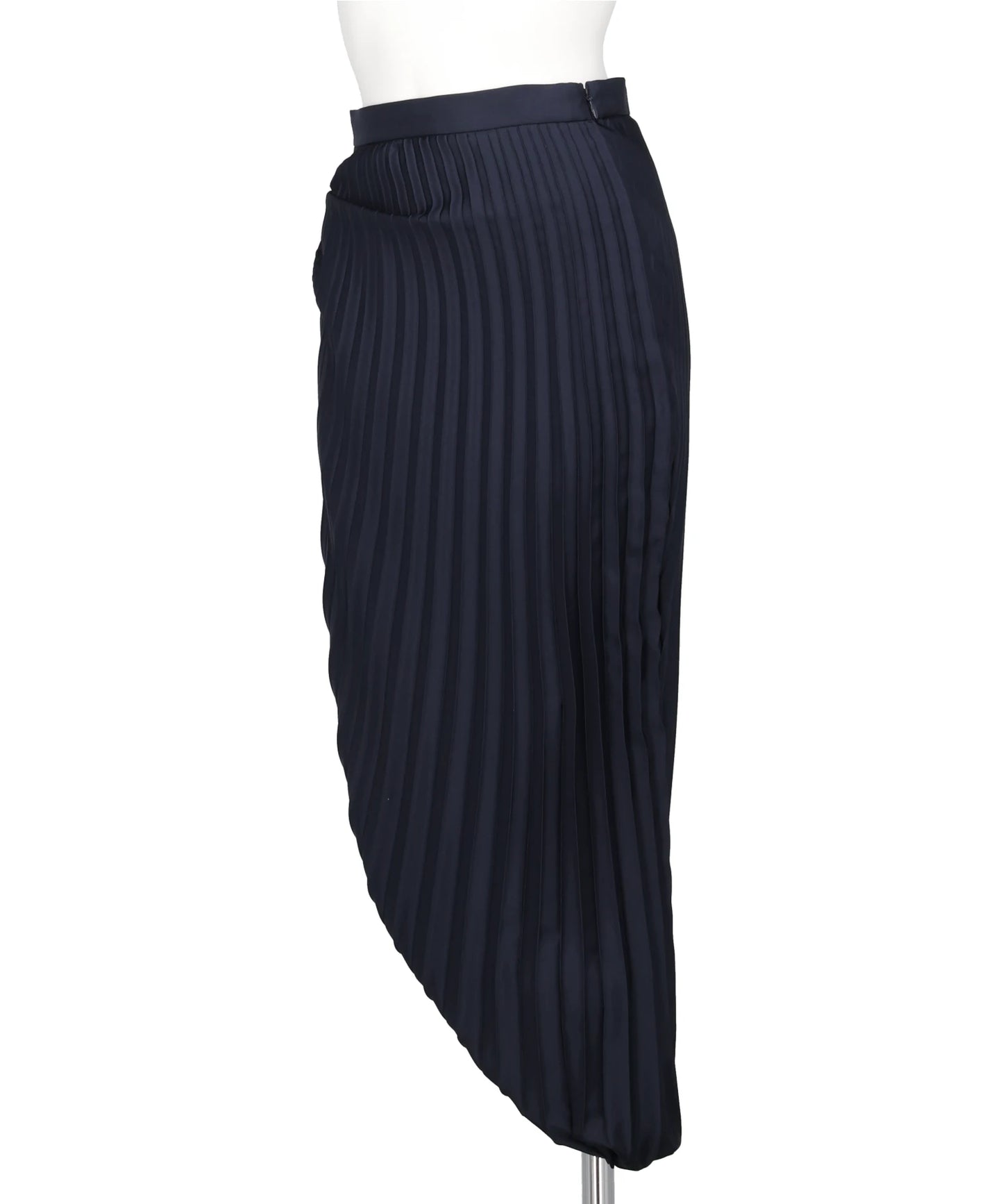 TWISTED PLEATED SKIRT