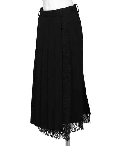 FINE WOOL PLEATED SKIRT WITH LACE TRIM