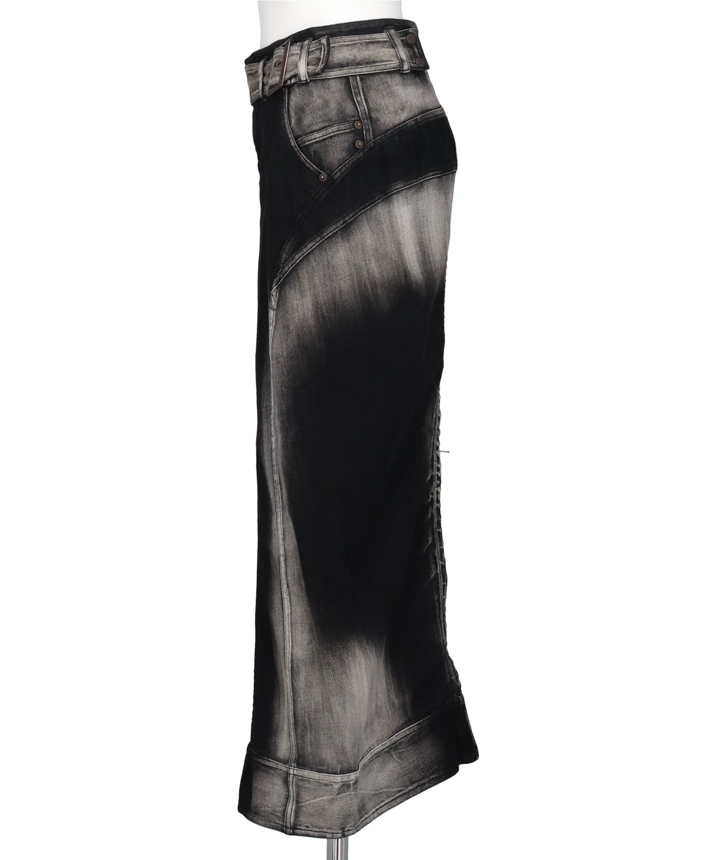 LOW-RISE DENIM PENCIL SKIRT