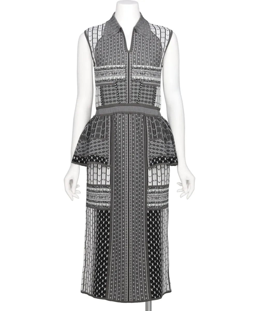 GEOMETRIC PATTERN KNITTED DRESS