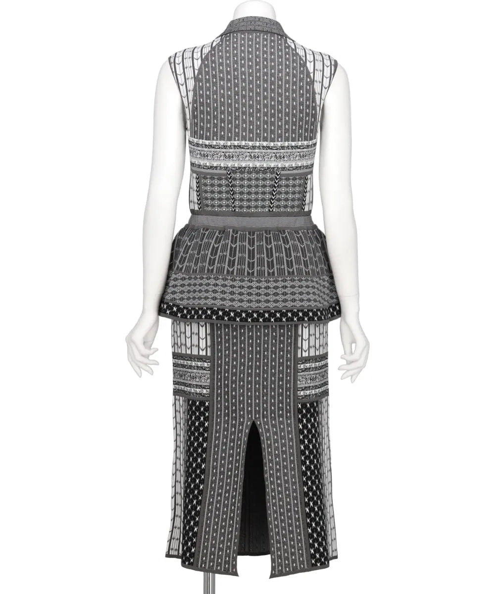 GEOMETRIC PATTERN KNITTED DRESS