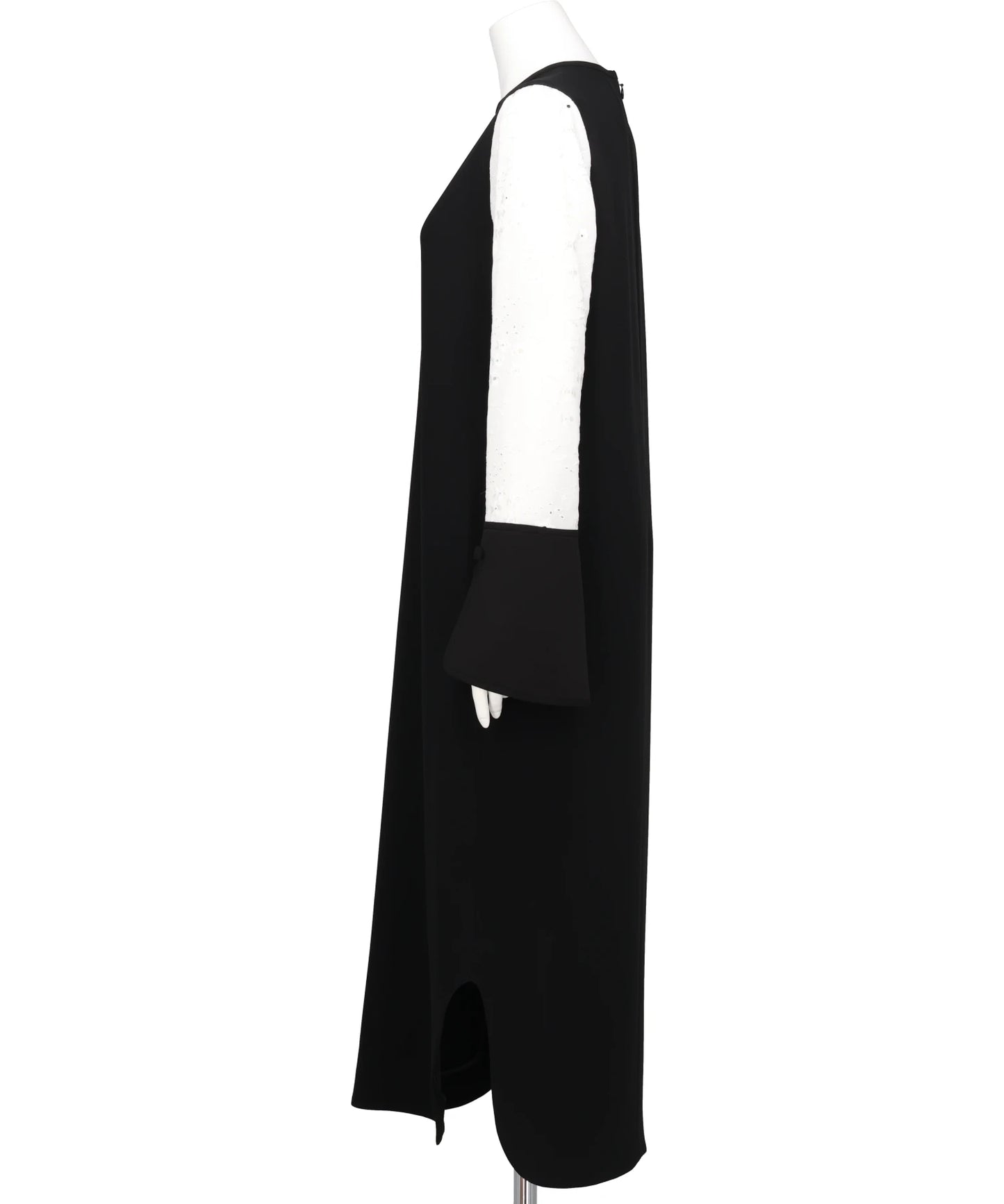 TRIACETATE GEORGETTE FLORAL EMBROIDERY