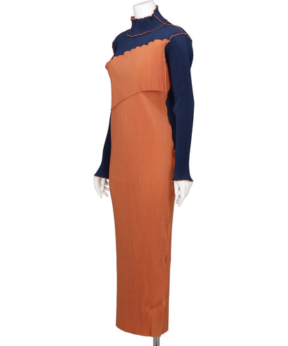 SPIRAL WAVE LONG SLEEVE DRESS *HIGH NECK TYPE