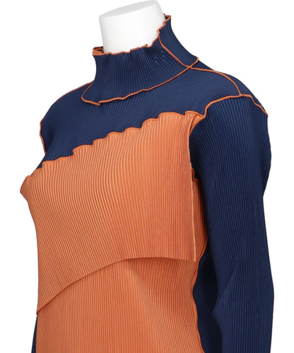 SPIRAL WAVE LONG SLEEVE DRESS *HIGH NECK TYPE