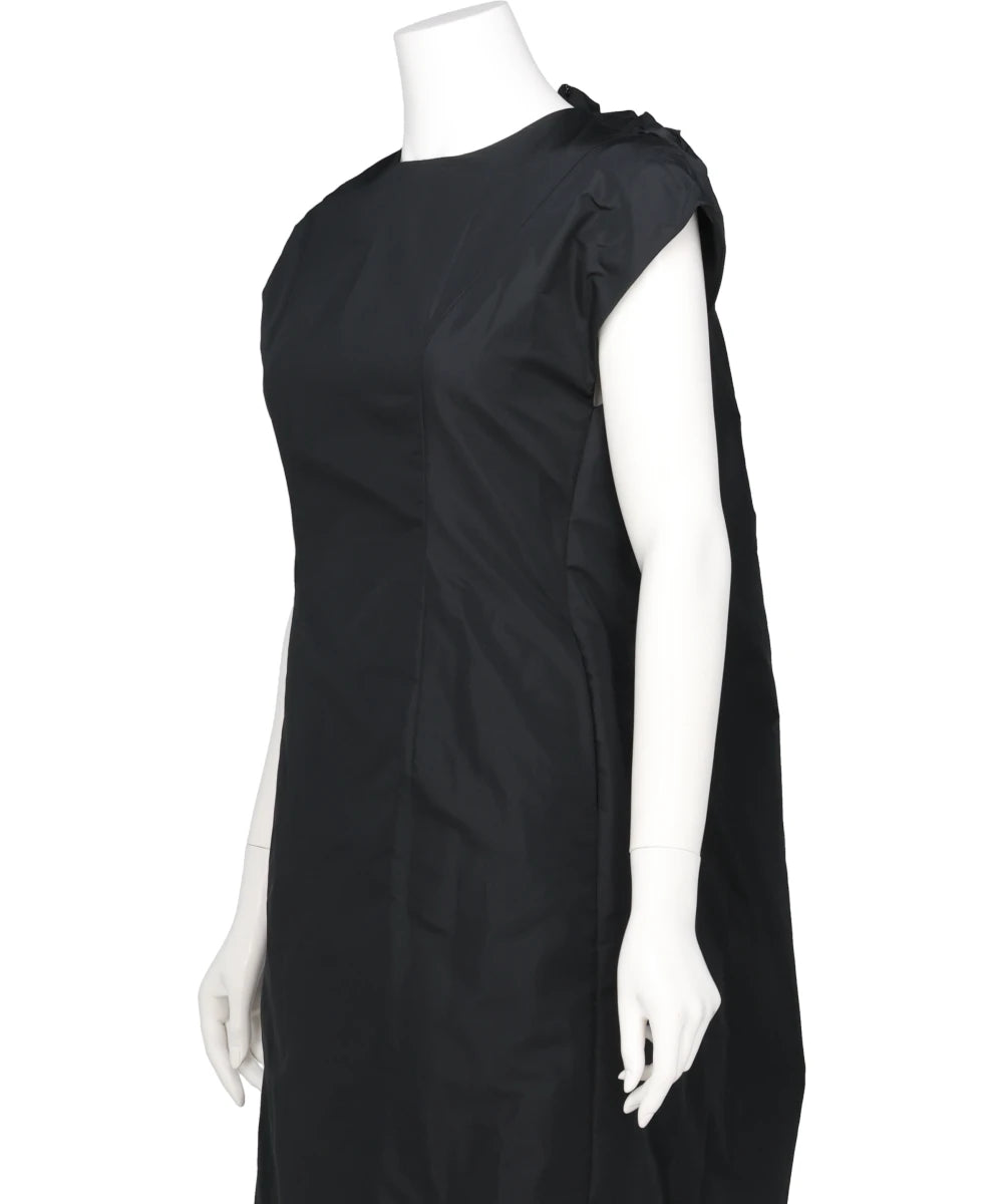 FITTED BACK RUCHED DETAIL CHAIN DRESS