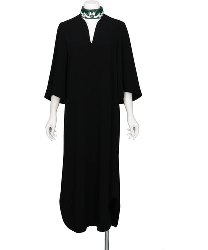 Mame Kurogouchi(マメクロゴウチ) 2026AW TRIACETATE EMBROIDERY NECK TOP MM26FW-DR112