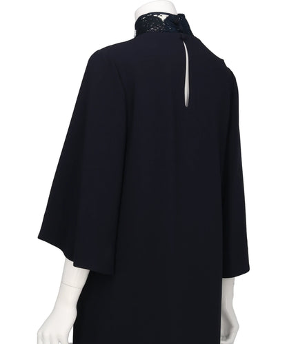 TRIACETATE EMBROIDERY NECK TOP