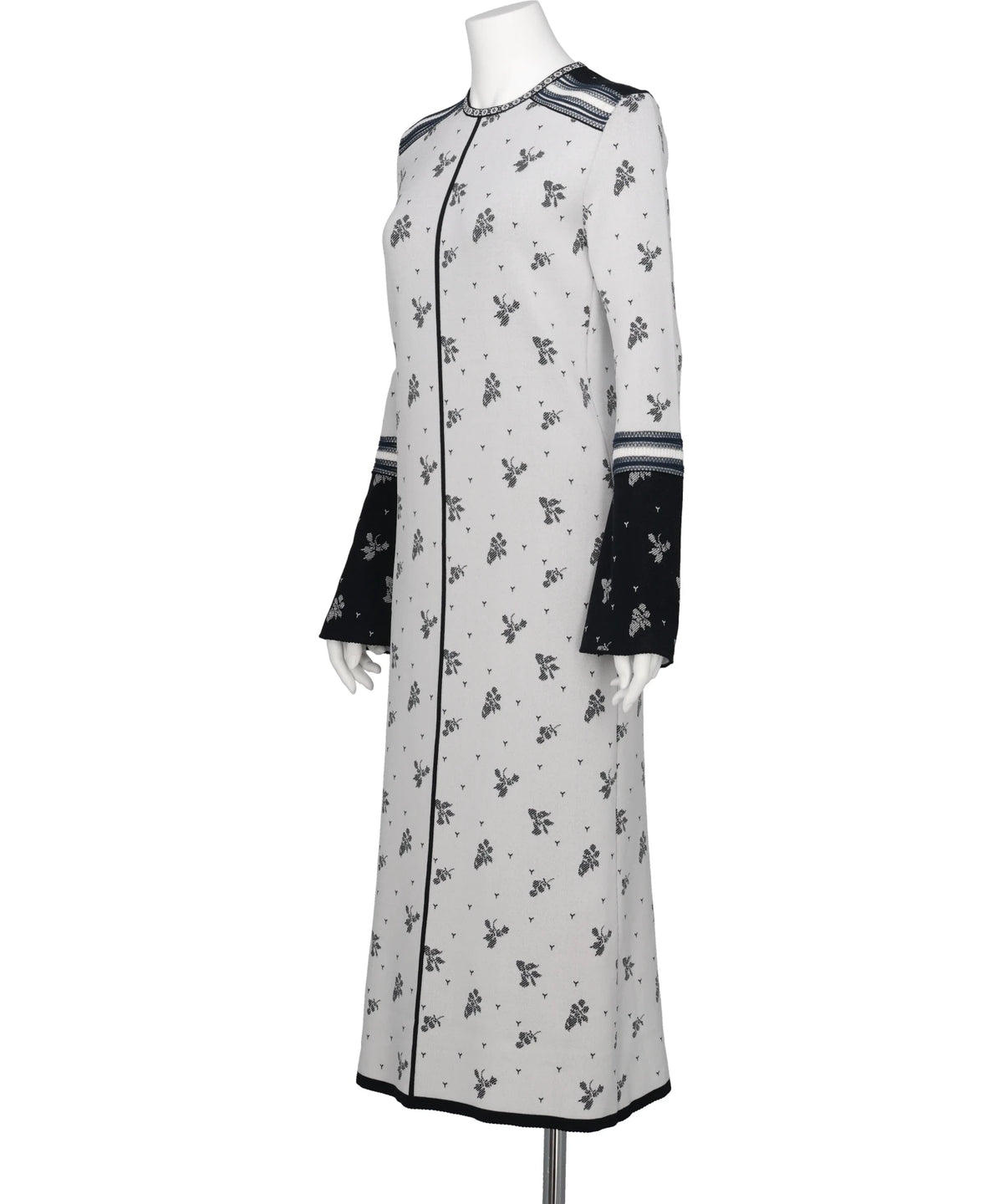 FLORAL JACQUARD KNIT DRESS
