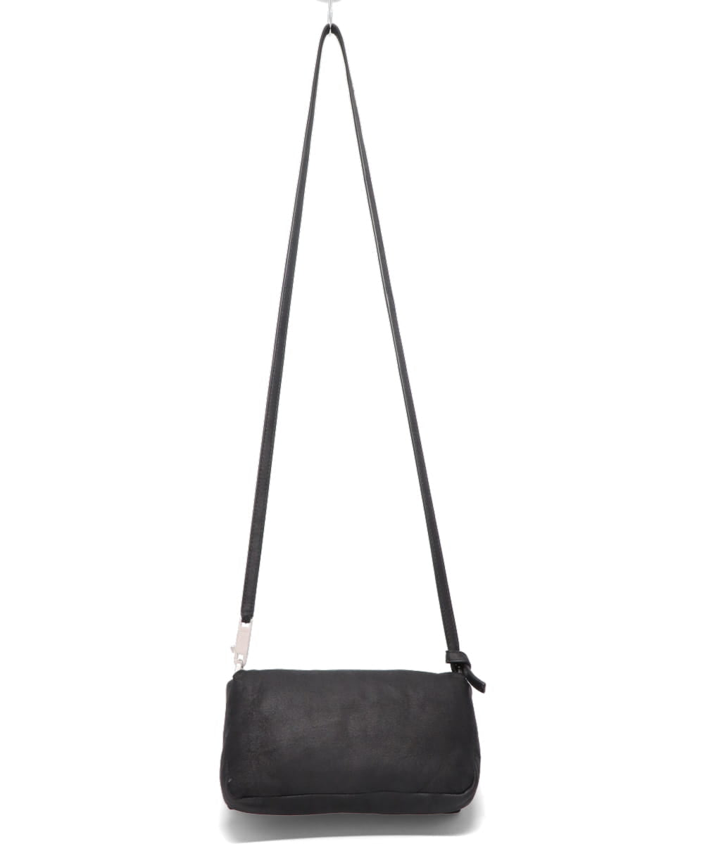 PILLOW GRIFFIN - BLACK