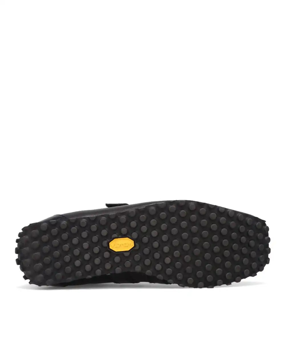 SQUARE-TOE LEATHER SNEAKERS