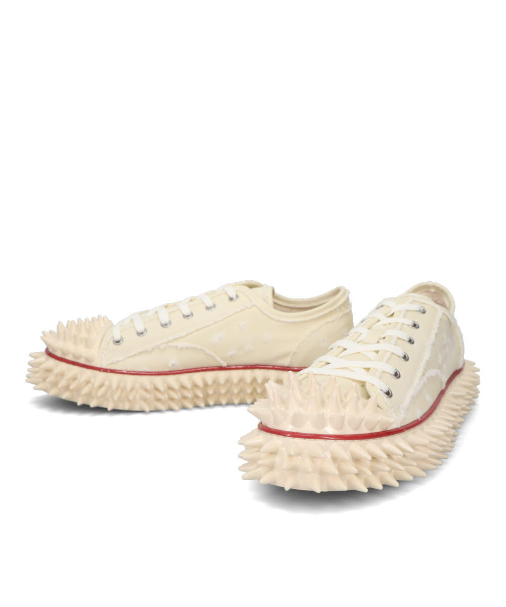 SPIKY CANVAS SNEAKER
