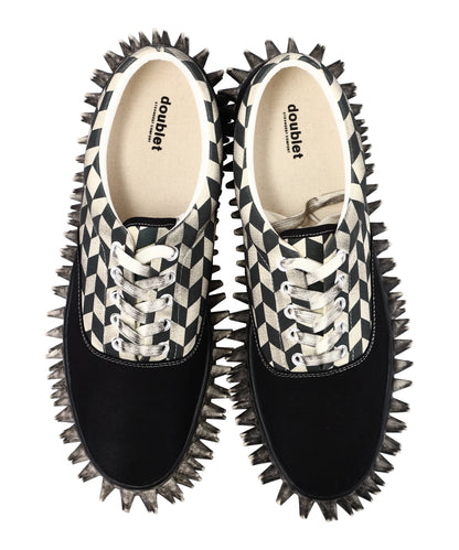 DIRTY SPIKE CANVAS SNEAKER