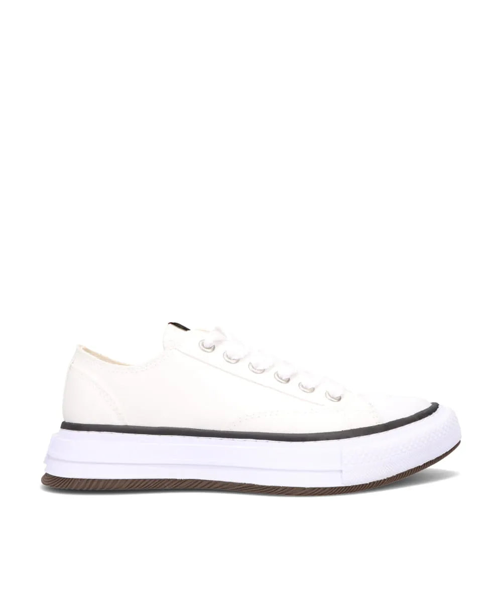 YUCCA/POINTED ORIGINAL SOLECANVASLOW-TOP SNEAKER