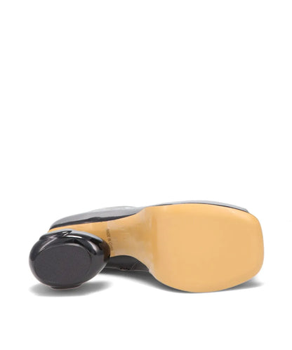 DUCK HEEL SHORT BOOTS