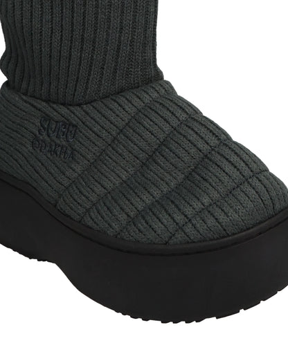 LOOSESOCKS BOOTS