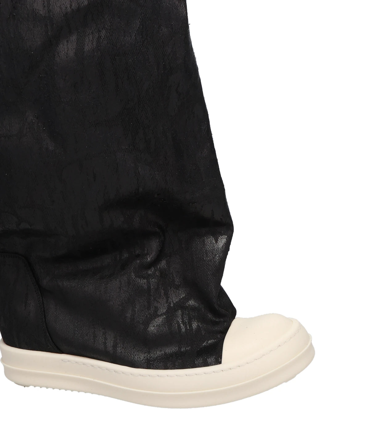 ELEPHANT BOOT- BLACK/MILK/MILK