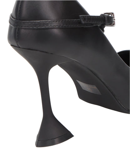 BELTED HORN PUMPS