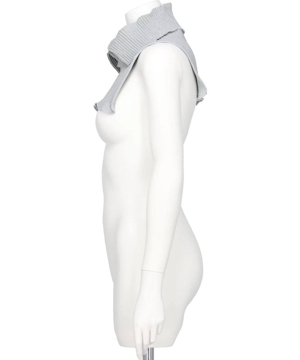 CRISP ATTACHED COLLAR