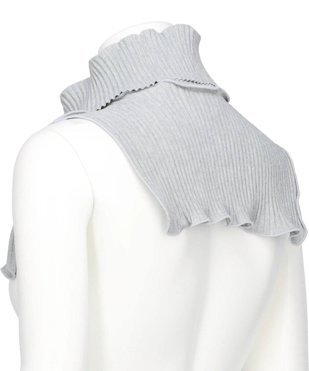 CRISP ATTACHED COLLAR