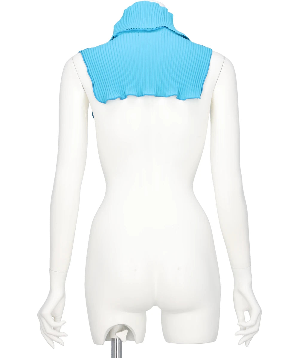 CRISP ATTACHED COLLAR