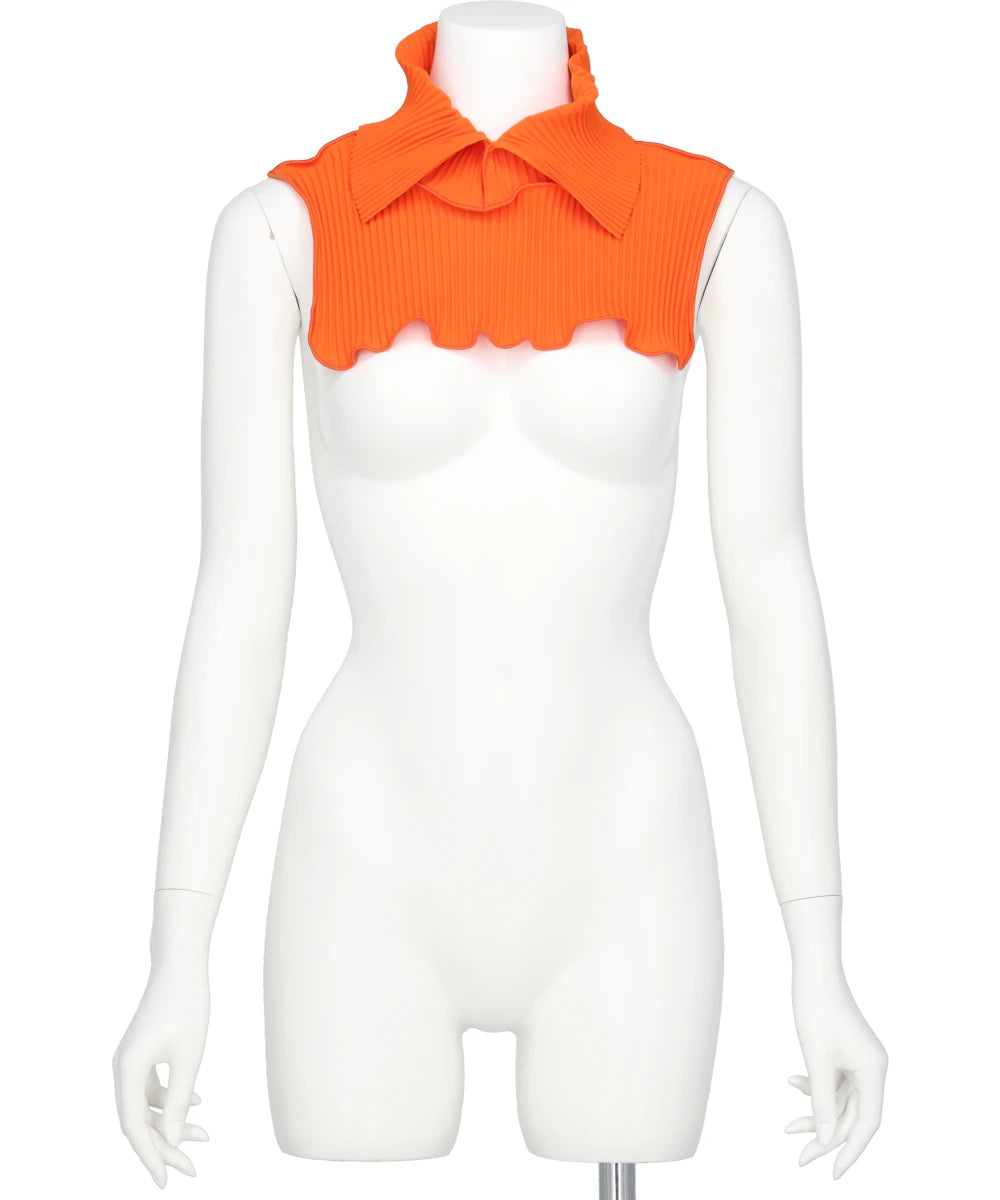 CRISP ATTACHED COLLAR