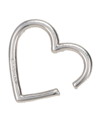 SILVER HEART EAR CUFF