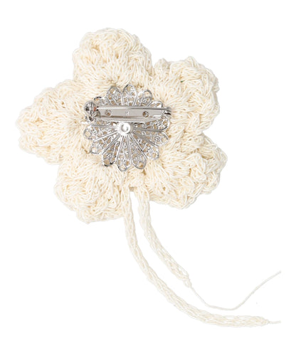 BIG FLOWER PIN