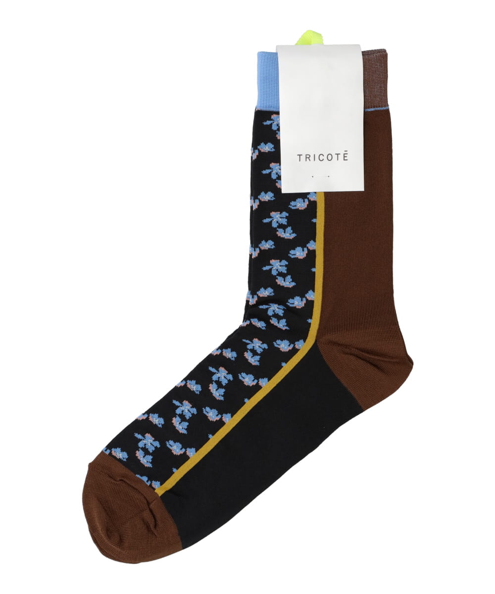 FLOWER LINE SOCKS
