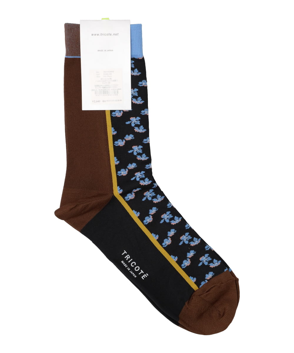FLOWER LINE SOCKS