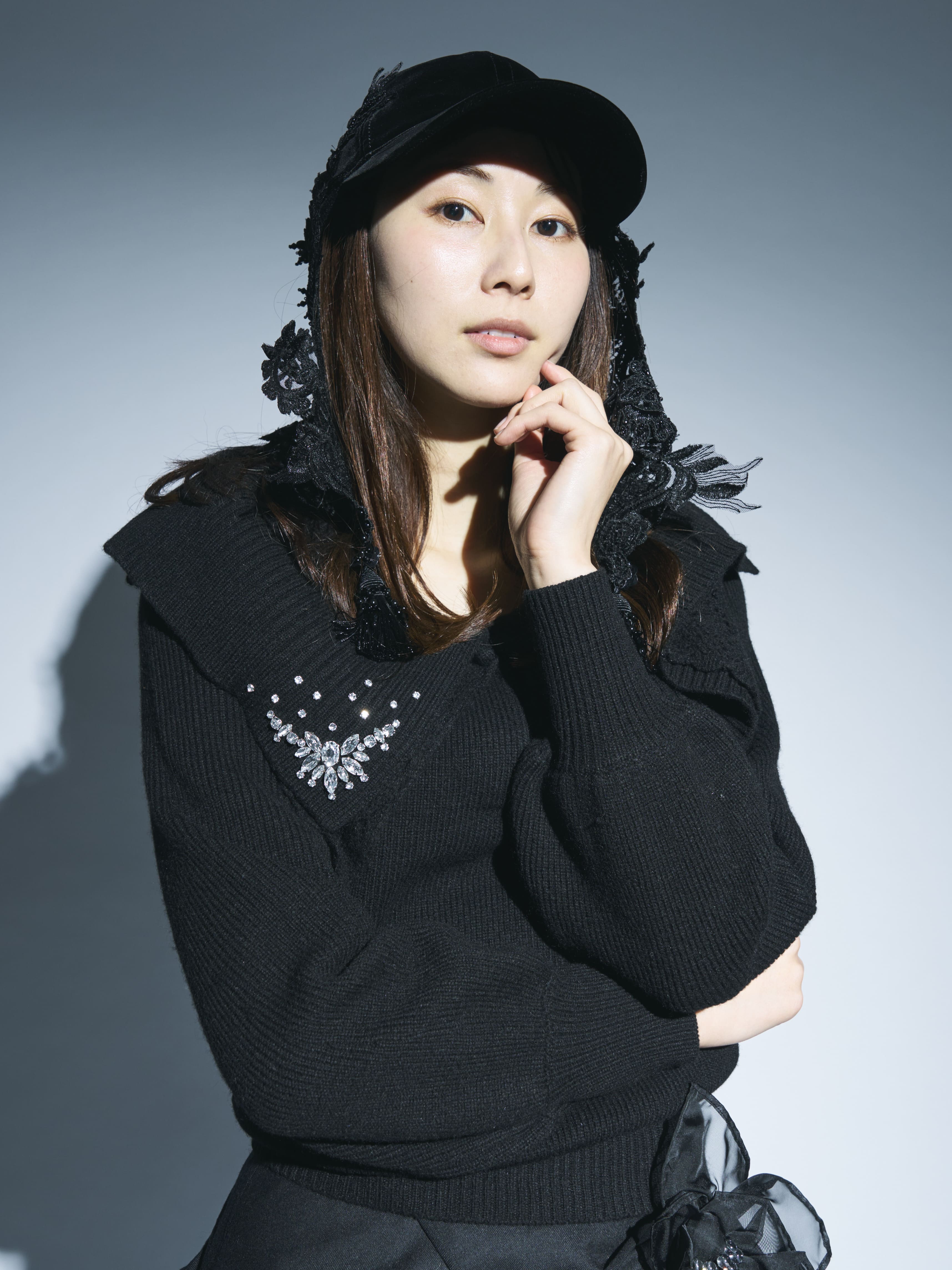 tanakadaisuke(タナカダイスケ) BIJOU TIARA OFF SHOULDER KNIT