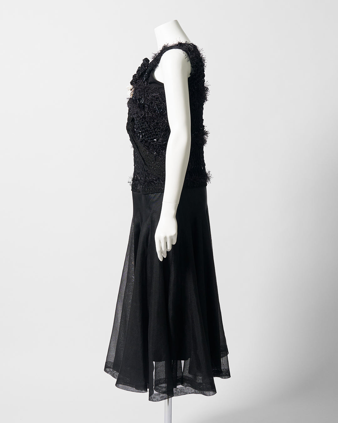 Designer:Mari Odaka