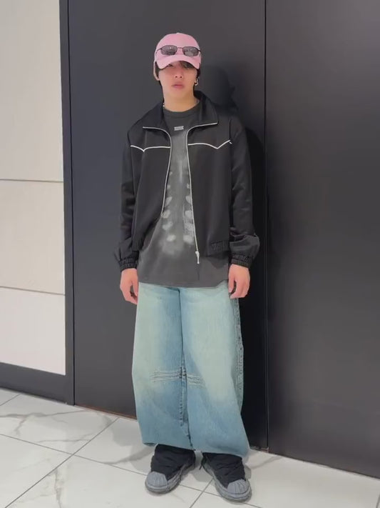 OVERSCALED DENIM