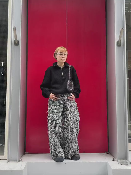 TROMPE L'OEIL EMBROIDERY HALF ZIP KNIT