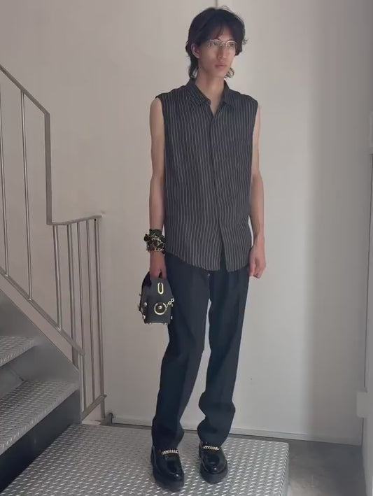 SLEEVELESS SHIRT