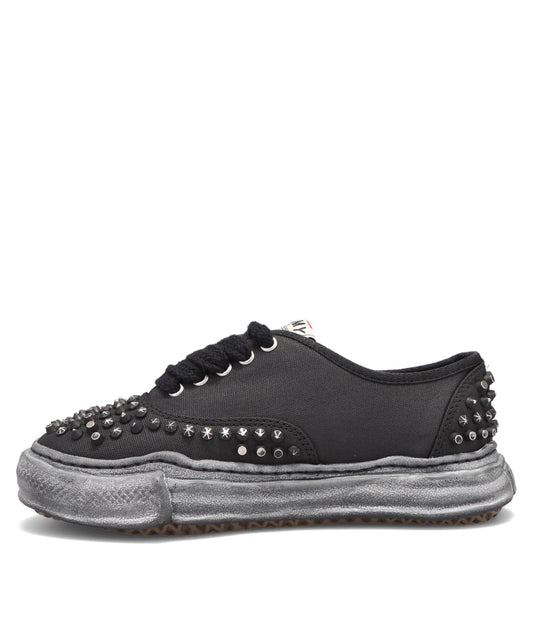 BAKER/ORIGINAL SOLE STUDDED PAINT CANVAS LOW-TOP SNEAKER