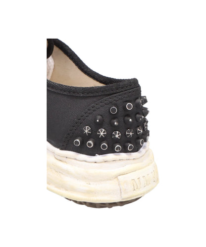 BAKER/ORIGINAL SOLE STUDDED PAINT CANVAS LOW-TOP SNEAKER
